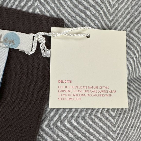 Boden Wool Scarf Raspberry and Brown Stripes NWT - Picture 4 of 6